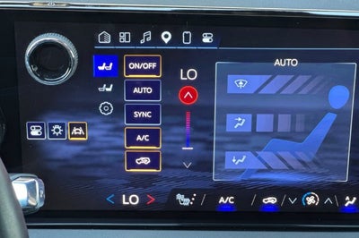 2025 Chevrolet Traverse LT w/2LT