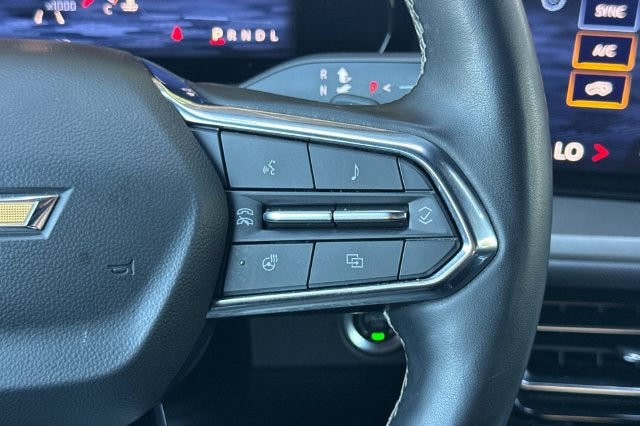 2025 Chevrolet Traverse LT w/2LT