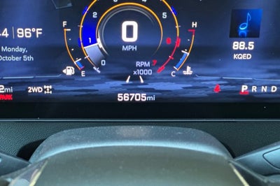 2025 Chevrolet Traverse LT w/2LT
