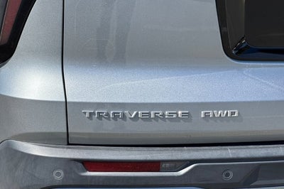 2025 Chevrolet Traverse LT w/2LT