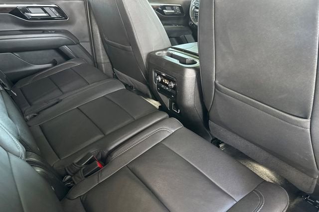 2025 Chevrolet Tahoe 4WD LT
