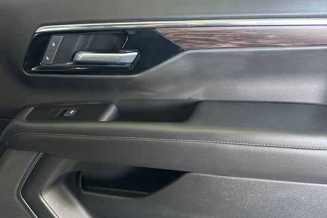 2025 Chevrolet Tahoe 4WD LT