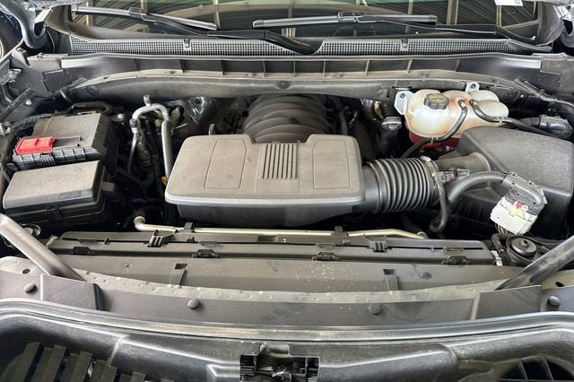 2025 Chevrolet Tahoe 4WD LT