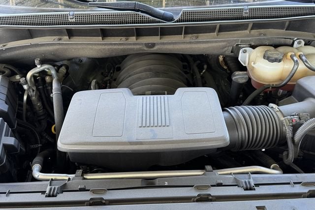 2025 Chevrolet Tahoe 4WD Premier