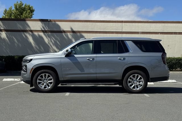 2025 Chevrolet Tahoe 4WD Premier