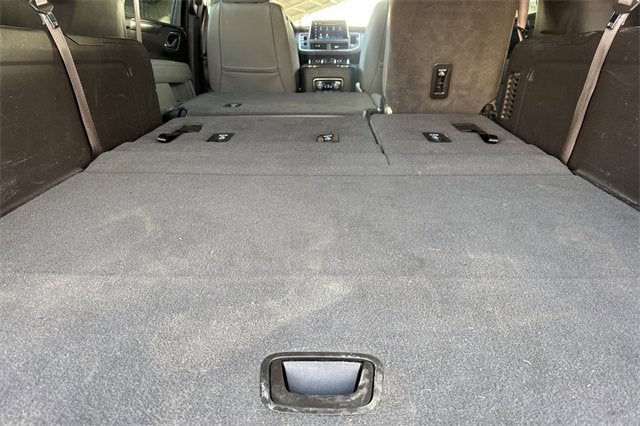 2024 Chevrolet Suburban 4WD LT