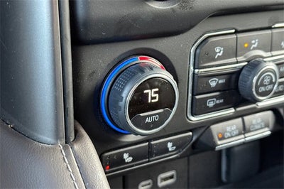 2024 Chevrolet Suburban 4WD LT