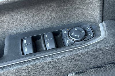 2025 GMC Sierra 1500 Crew Cab Short Box 2-Wheel Drive SLT