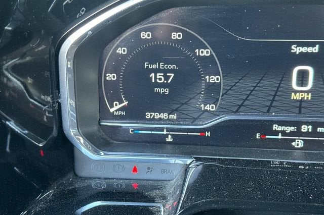 2025 GMC Sierra 1500 Crew Cab Short Box 2-Wheel Drive SLT