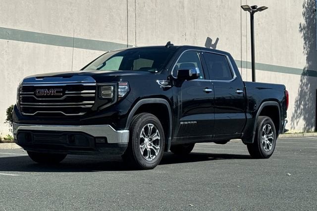 2025 GMC Sierra 1500 Crew Cab Short Box 2-Wheel Drive SLT
