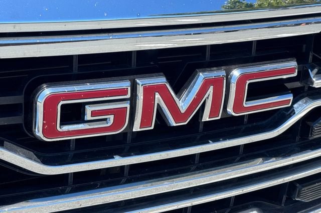2025 GMC Sierra 1500 Crew Cab Short Box 2-Wheel Drive SLT