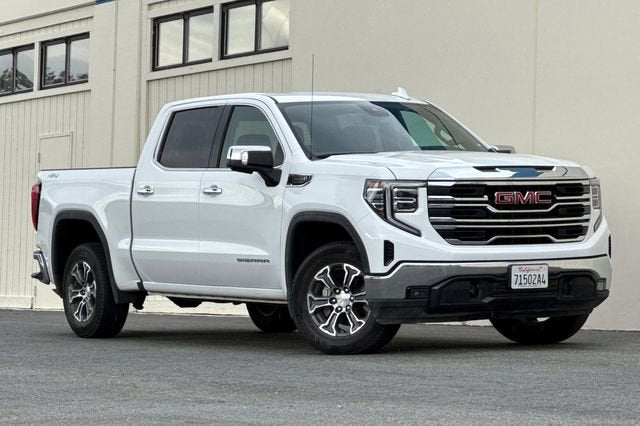 2025 GMC Sierra 1500 Crew Cab Short Box 4-Wheel Drive SLT