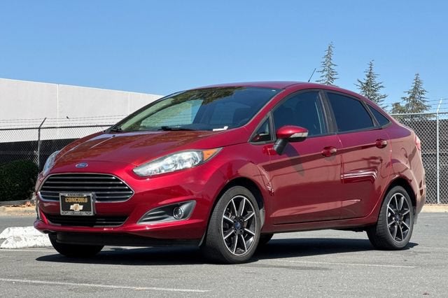 2016 Ford Fiesta 4dr Sdn SE