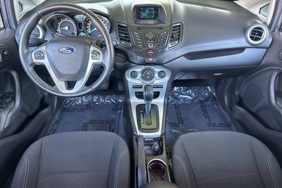 2016 Ford Fiesta 4dr Sdn SE