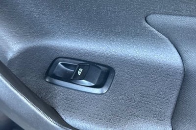2016 Ford Fiesta 4dr Sdn SE