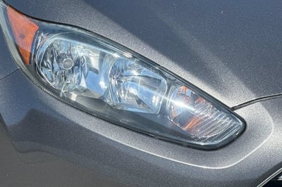 2016 Ford Fiesta 4dr Sdn SE