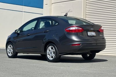2016 Ford Fiesta 4dr Sdn SE