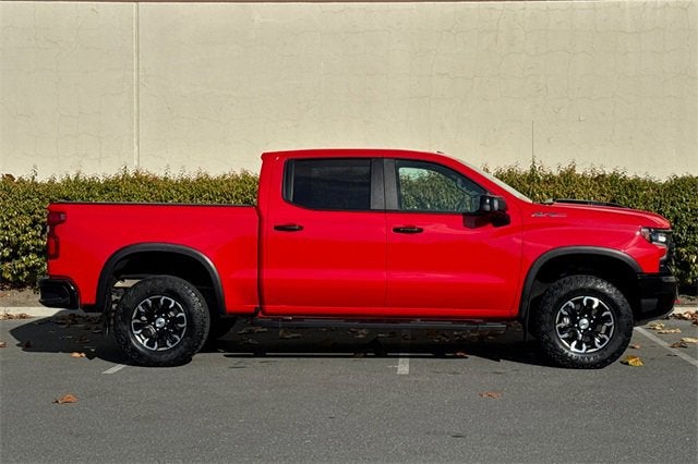 2024 Chevrolet Silverado 1500 Crew Cab Short Box 4-Wheel Drive ZR2