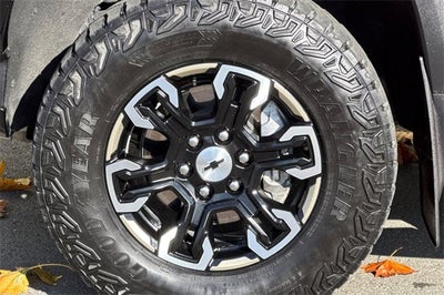 2024 Chevrolet Silverado 1500 Crew Cab Short Box 4-Wheel Drive ZR2