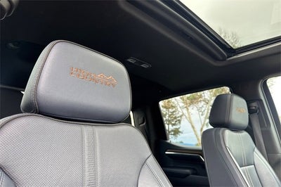 2022 Chevrolet Silverado 1500 Crew Cab Standard Box 4-Wheel Drive High Country