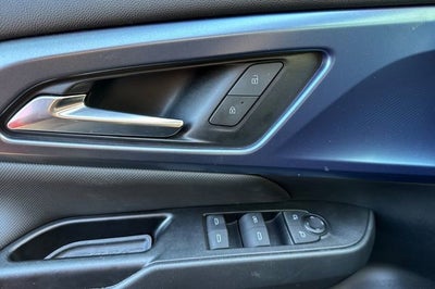 2024 Chevrolet Equinox EV 4dr LT w/2LT