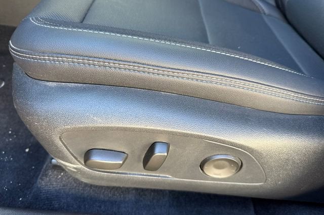 2024 Chevrolet Equinox EV 4dr LT w/2LT