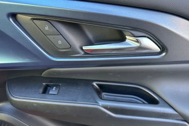 2024 Chevrolet Equinox EV 4dr LT w/2LT