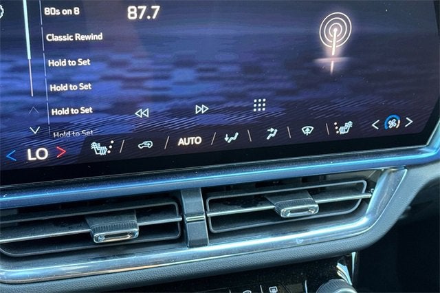 2024 Chevrolet Equinox EV 4dr LT w/2LT