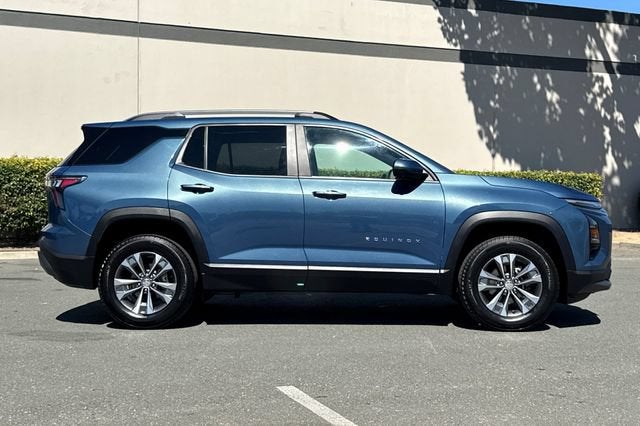 2025 Chevrolet Equinox AWD LT