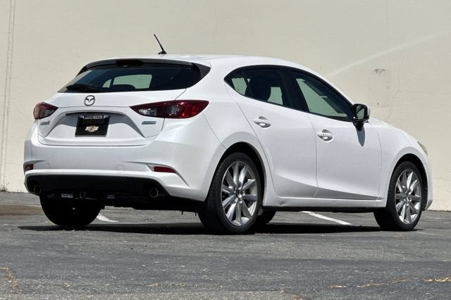 2017 Mazda Mazda3 Hatchback Touring Auto