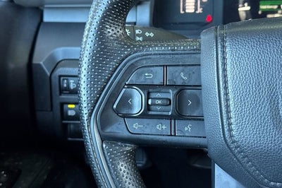 2024 Toyota Tacoma 2WD 2WD SR XtraCab 6' Bed AT (GS)