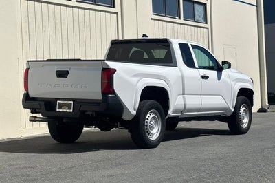 2024 Toyota Tacoma 2WD 2WD SR XtraCab 6' Bed AT (GS)
