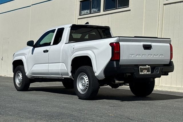 2024 Toyota Tacoma 2WD 2WD SR XtraCab 6' Bed AT (GS)