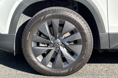 2024 Volkswagen Taos S FWD
