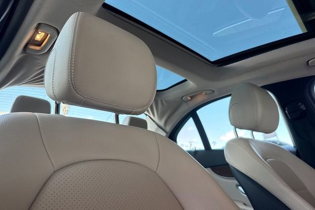 2015 Mercedes-Benz C 300 C 300 4MATIC® Luxury Sedan
