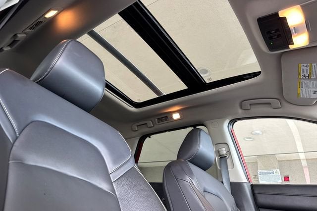 2024 Nissan Pathfinder SL 2WD