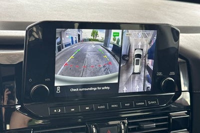 2024 Nissan Pathfinder SL 2WD