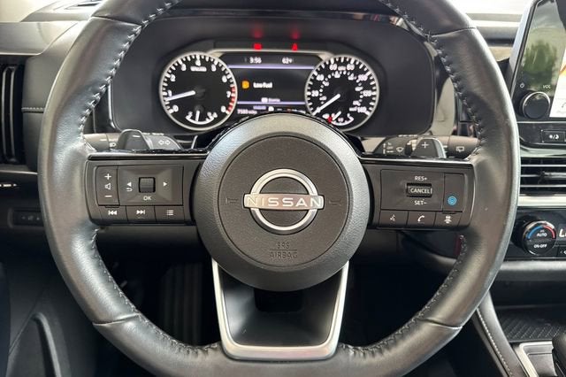 2024 Nissan Pathfinder SL 2WD