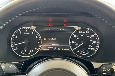 2024 Nissan Pathfinder SL 2WD