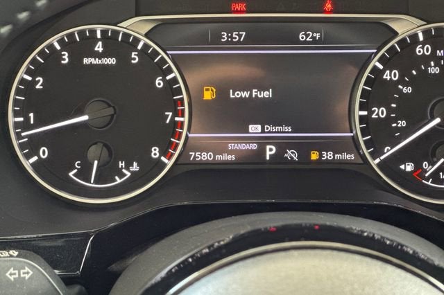 2024 Nissan Pathfinder SL 2WD