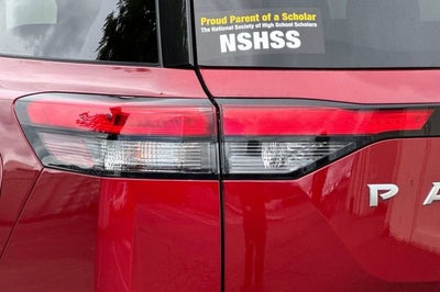 2024 Nissan Pathfinder SL 2WD