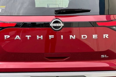 2024 Nissan Pathfinder SL 2WD