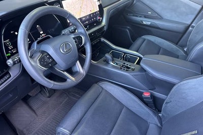 2025 Lexus TX 550h+ Luxury AWD