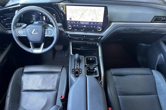 2025 Lexus TX 550h+ Luxury AWD