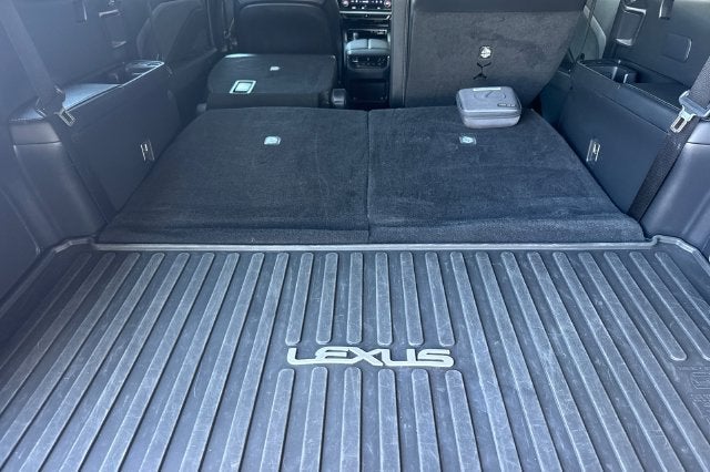 2025 Lexus TX 550h+ Luxury AWD