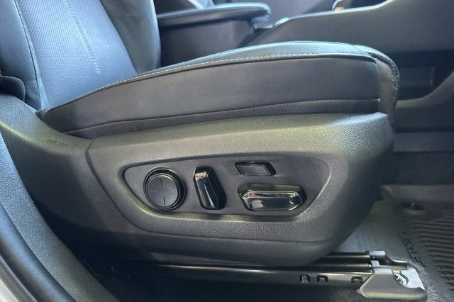 2025 Lexus TX 550h+ Luxury AWD