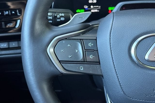 2025 Lexus TX 550h+ Luxury AWD