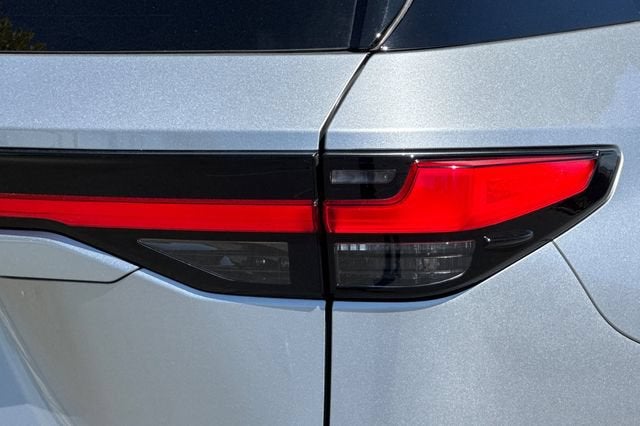 2025 Lexus TX 550h+ Luxury AWD