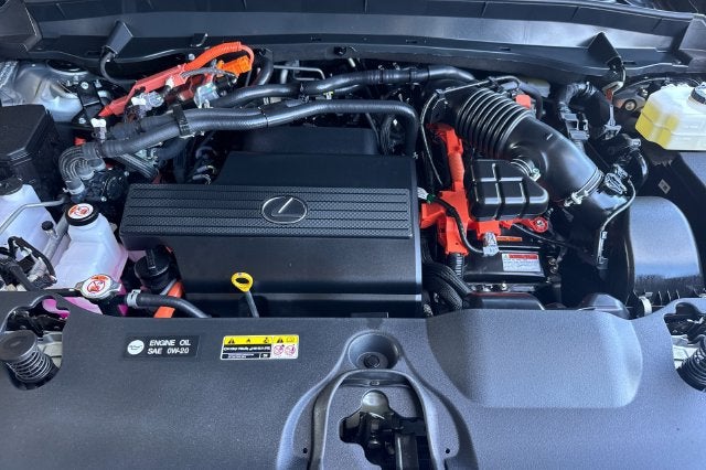 2025 Lexus TX 550h+ Luxury AWD