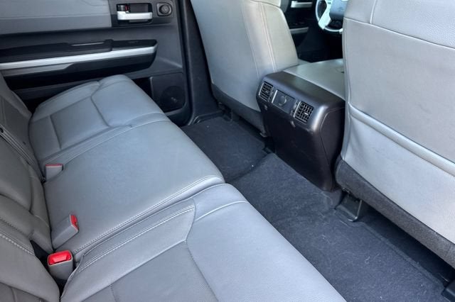 2014 Toyota Tundra 4WD Truck 4WD CrewMax Short Bed 5.7L Limited (Natl)